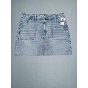 Edited by Remi Bader Utility Skirt 14